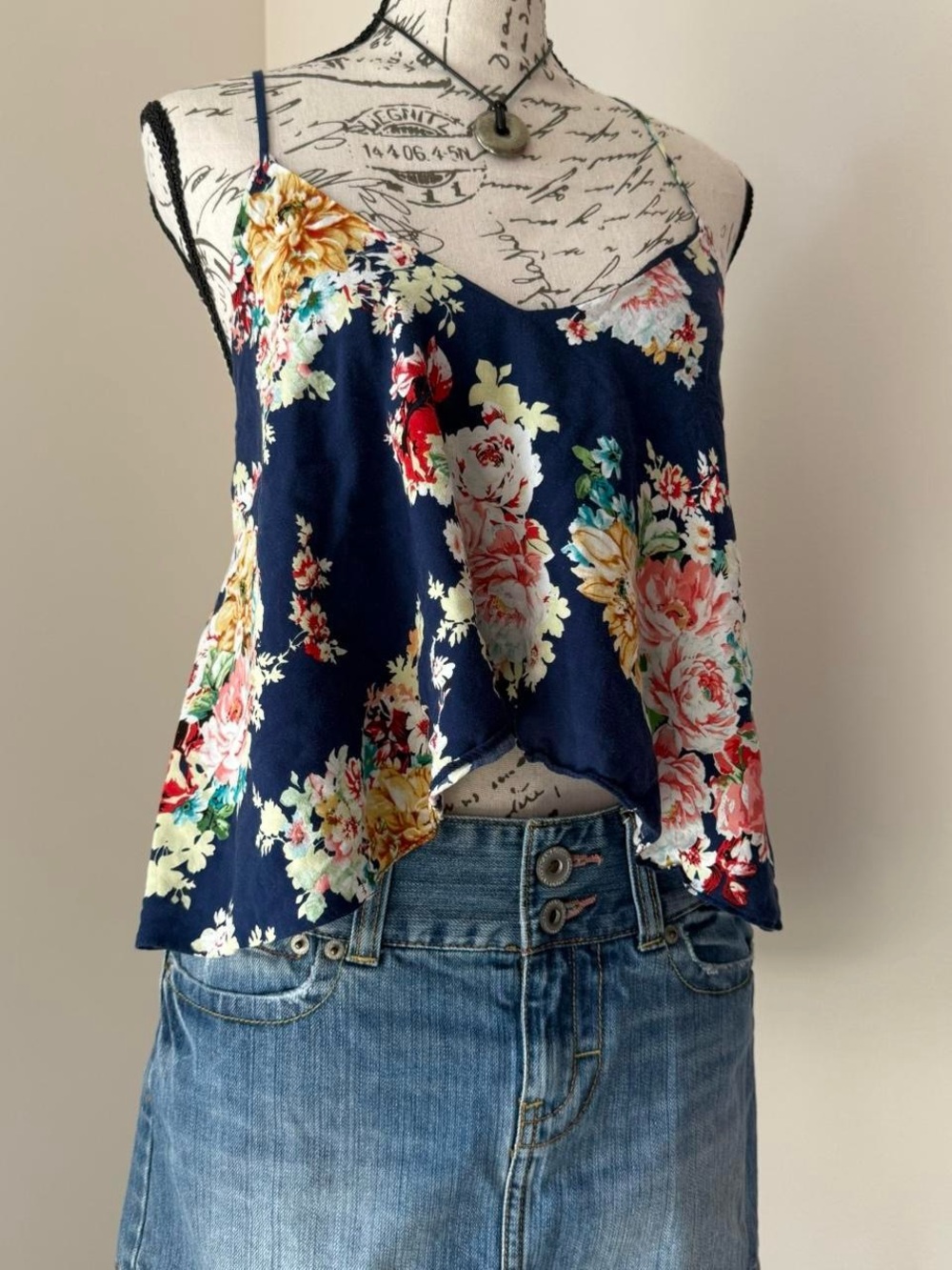 y2k navy floral flowy racerback tank top blouse